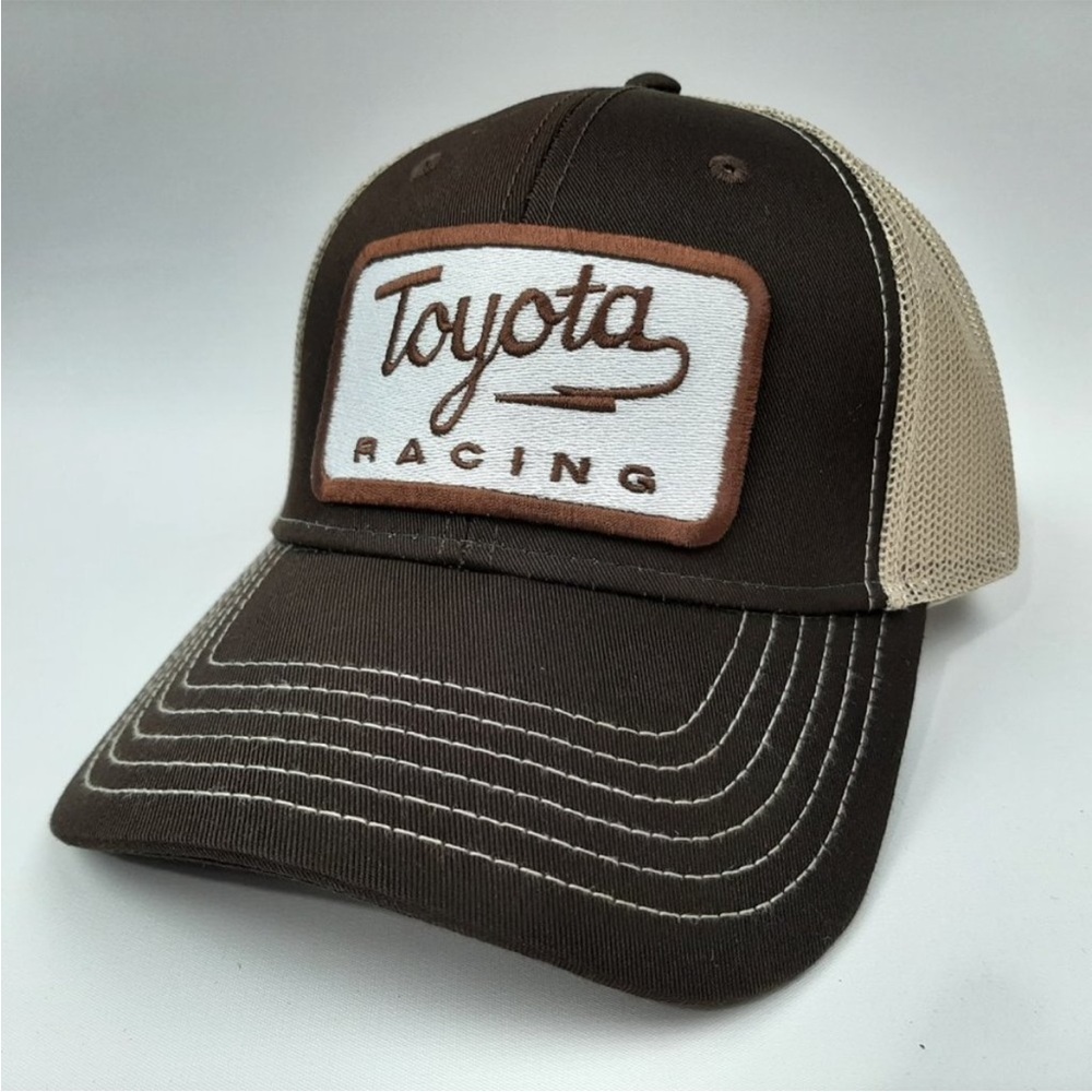 Racing Retro Embroidered Patch Mesh Snapback Trucker Brown